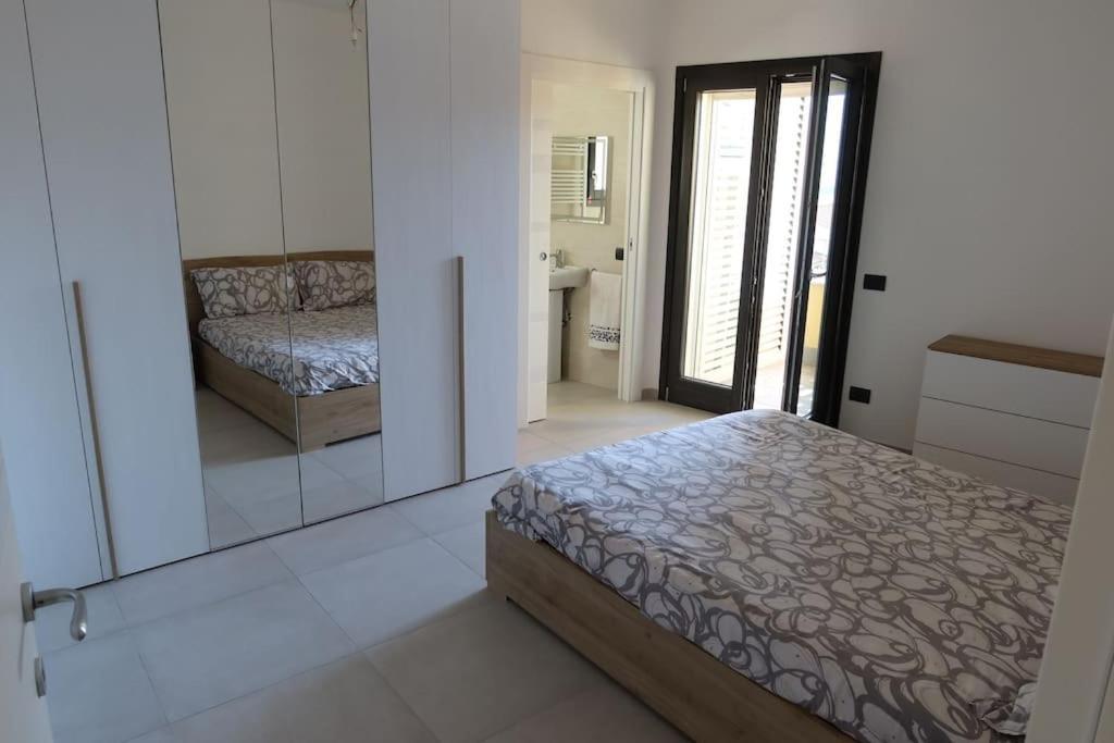 La Casa Di Loris Apartment Sarzana Luaran gambar