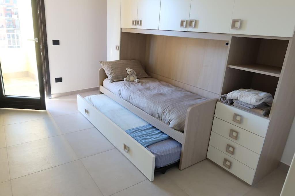 La Casa Di Loris Apartment Sarzana Luaran gambar